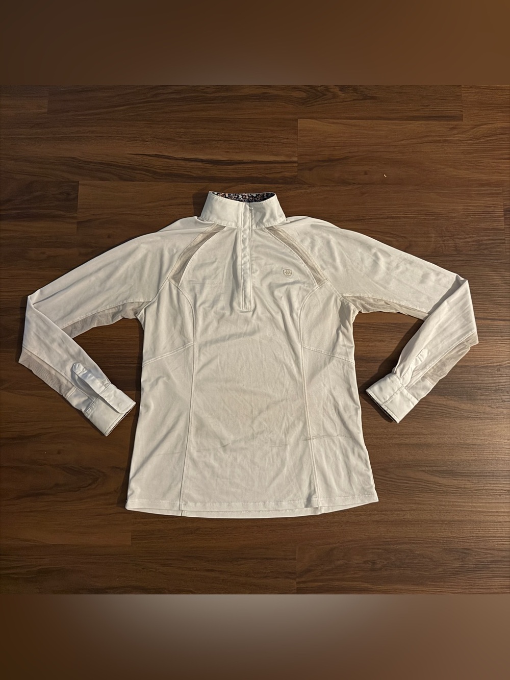 Women’s Medium White Ariat Long Sleeve Horseback Riding Show Shirt